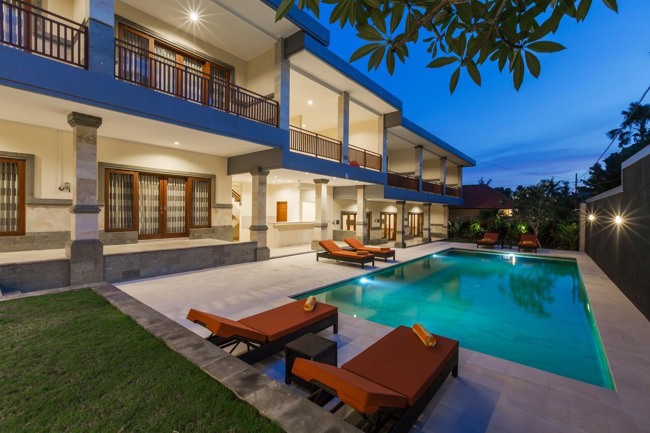 Kubu Petitenget Seminyak
