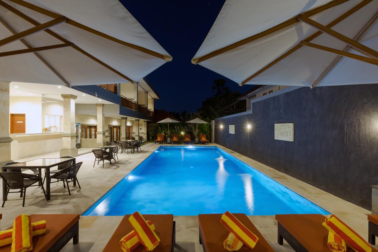 Kubu Petitenget Hotel 3*